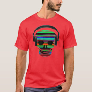 イヤホーンが付いているスカル -- Tシャツ