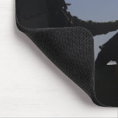 イラクでM240マシンガンを管理する技術者 マウスパッド (コーナー)