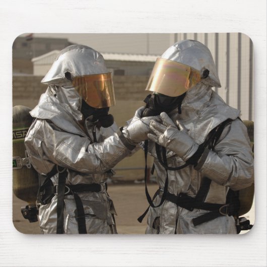 イラクの消防士 マウスパッド (正面)