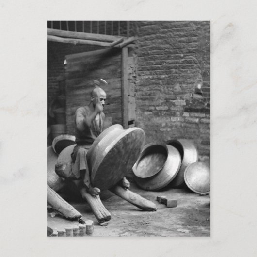 イラク，銅クラフト， 1930年代 ポストカード (正面)