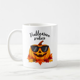 イラストにはハロウィンのシーンが描かれています。何かが足り コーヒーマグカップ