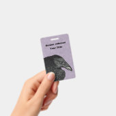 イラストレーションの頭の翼の黒いカラスの紫 バッジ (手持ち)