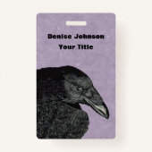 イラストレーションの頭の翼の黒いカラスの紫 バッジ (正面)