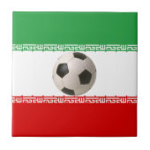 イラン国旗の中心にあるサッカーボール タイル (正面)
