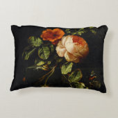 イリアス・ヴァン・デン・ブローク、まだ生きるバラ アクセントクッション (裏面)