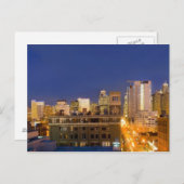 イリノイ州シカゴで、西ループからスカイラインが撮影 ポストカード (正面/裏面)