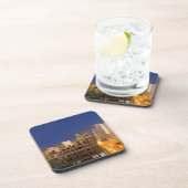 イリノイ州シカゴ、西ループからのスカイラインショット コースター (右側)