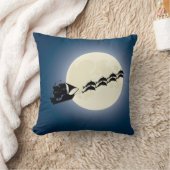 イルカが付いているクリスマスのサンタの海賊船 クッション (ブランケット)