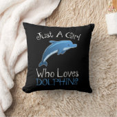 イルカが大好きな女の子 クッション (ブランケット)
