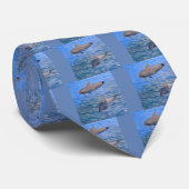 イルカが水辺のネクタイから飛び出す ネクタイ (ロール)