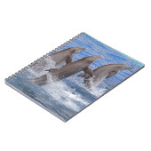 イルカが水面から立ち上がる ノートブック (左側)