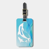 イルカが海に飛び込パーソナライズされたむ ラゲッジタグ (正面縦)