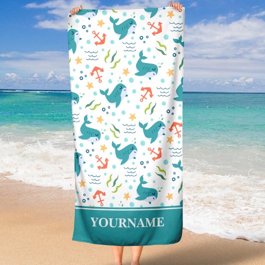 イルカといかりのティール(緑がかった色)と海の下の白 ビーチタオル