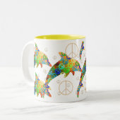 イルカの平和日曜日のマグ ツートーンマグカップ (正面左)