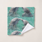 イルカの海獣が泳いで運命の命を潜める バスタオルセット (ウォッシュタオル)