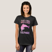 イルカ好き女子 ベルーガフィギュア Tシャツ (正面フル)