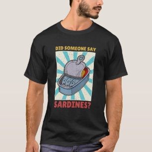 イワシとアンチョビ魚料理缶詰の魚料理 Tシャツ
