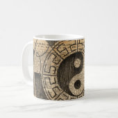 インおよびヤンの記号のTaijituの曼荼羅のヴィンテージDictio マグカップ (正面左)