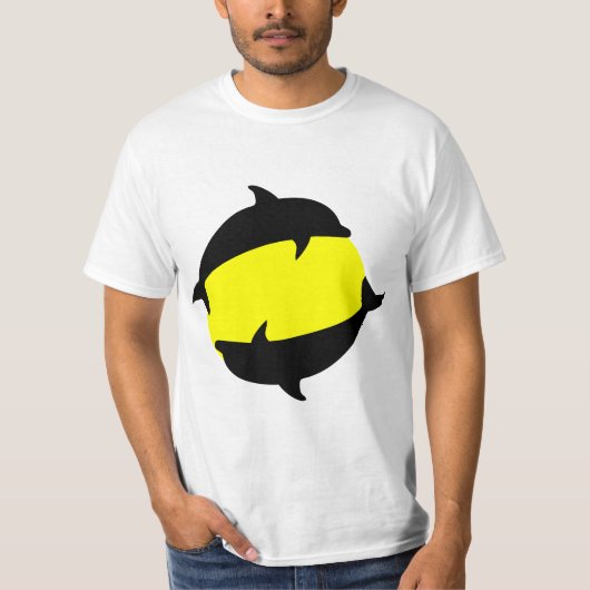 インと可愛いイルカを太陽に Tシャツ (正面)