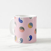 インと陽のシームレスパターン、繰り返しスピリチュアル コーヒーマグカップ (正面左)