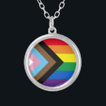 インクルーシブ虹Lgbtqゲイダイバーシティ国旗 シルバープレートネックレス<br><div class="desc">インクルーシブ虹LGBTQゲイ国旗シルバーメッキネックレスプライドlgbt lgbtq多様性インクルーシブなトランスゲイ虹の国旗</div>