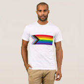 インクルーシブ虹Lgbtqゲイダイバーシティ国旗 Tシャツ (正面フル)