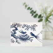 インク食べ物を与えの痛みで巣の中の若い中国のツバメ ポストカード (スタンド正面)