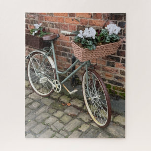 イングランドの村の花のバスケット付き自転車 ジグソーパズル