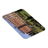 イングランド、サリー、ハンプトン・コート・パレス。 マグネット (右側)