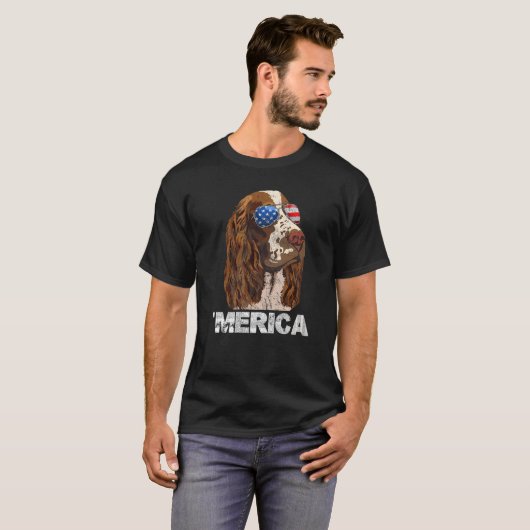 イングリッシュスリンガースパニエル犬アメリカンアメリカ国旗4日 Tシャツ (正面フル)