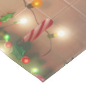 イングリッシュブルドッグホリデーベーキング:フェスティバルクリスマス テーブルクロス (アングル)