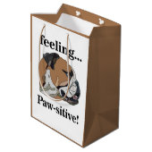イングリッシュブル感じドッグのペット誕生日 ミディアムペーパーバッグ (裏面アングル)