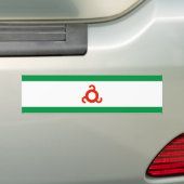 イングーシ共和国の旗 バンパーステッカー (車上)