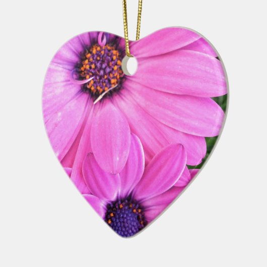 インサイドオブピンクパープルガーベラデイジー花自然 セラミックオーナメント (左)