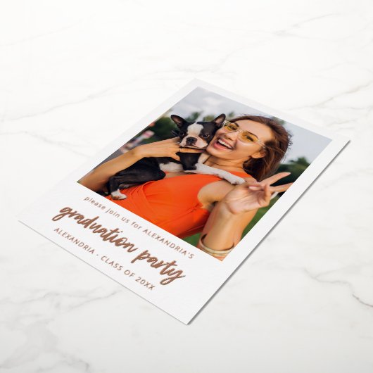 インスタントフォト縦白2卒業パーティー 箔招待状 (回転した状態)