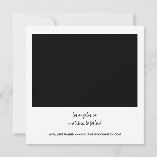 インスタント写真とタイポグラフィ日付の保存 – 黒 招待状 (裏面)