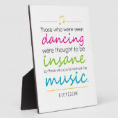 インスパイアの「踊り見た人」ニーチェ フォトプラーク (側面)