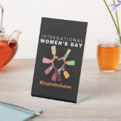 インスパイア国際的女子の日 台座サイン (インサイチュ)