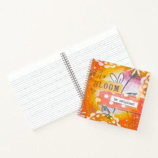 インスピレーションを与える花柄の「BLOOM, Be Original」ノート ノートブック