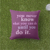 インスピレーションを得られるのは分からない引用文 アウトドアクッション (芝生)