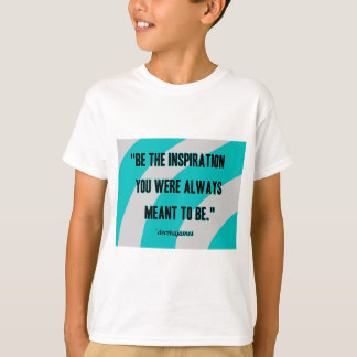 インスピレーション少年のホワイトベーシックTシャツ Tシャツ
