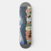 インスブルック,オーストリアのチロル州の市 スケートボード (正面)