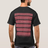 インターロを特徴とする赤とピンクの幾何学的パターン Tシャツ (裏面)