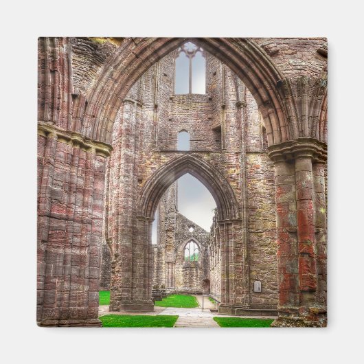 インテリアビューAncient Tintern Abbey Wales, UK マグネット (正面)
