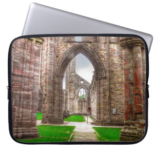インテリアビューAncient Tintern Abbey Wales, UK ラップトップスリーブ