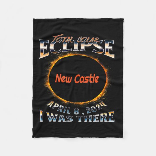 インディアナの城の日食おもしろTシャツ フリースブランケット (正面)