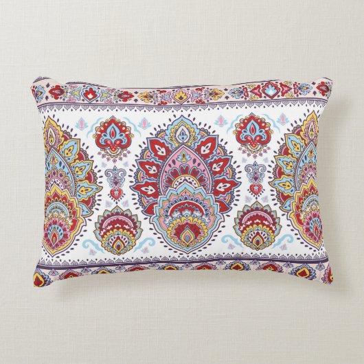 インディアンフローラペイズリーメダリオンパターン。マ族 アクセントクッション (正面)