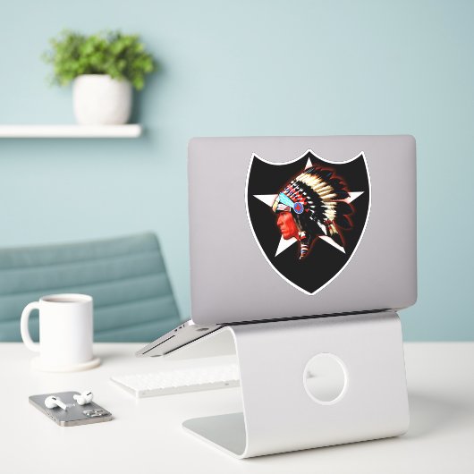 インディアンヘッド1 シール (デスク上のノートパソコン)