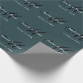 インディゴカラーのスタイリッシュでかわいいモノグラムウェディング ラッピングペーパー (角)