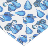 インディゴブルーとホワイトに散らばった梨のプリント ショートテーブルランナー (コーナー)